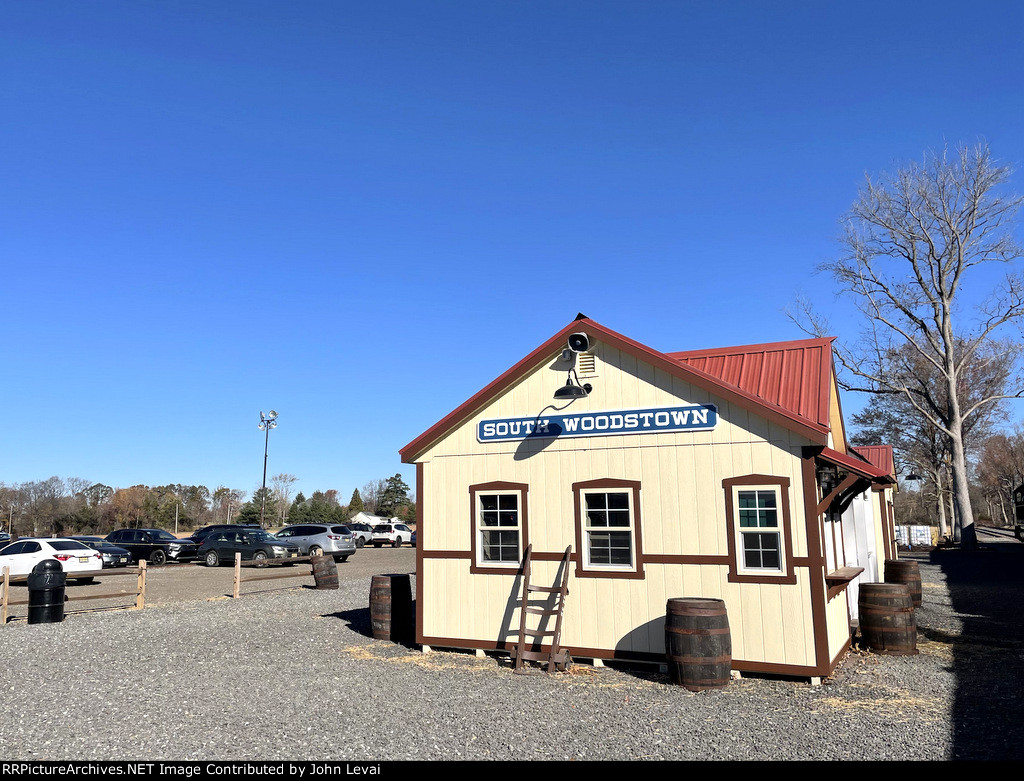 South Woodstown Station